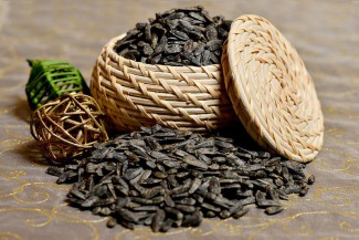 Ay Çekirdeği Kilo Aldırır Mı?